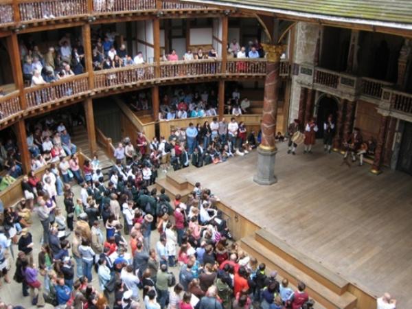 Шекспировский театр "Глобус" в Лондоне