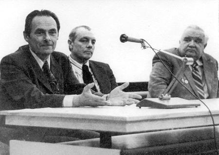 Д.Храбровицкий и актёры К.Лавров и В.Хохряков на встрече со зрителями. 1976 г.