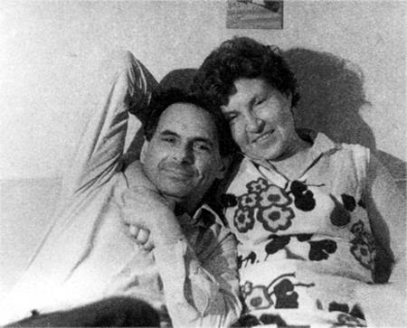 Д.Храбровицкий с женой Катей. 1971 г.