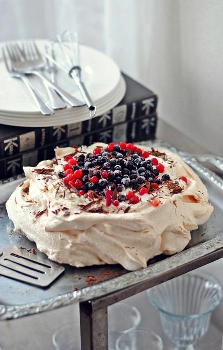 Популярный в Австралии десерт Pavlova, названный так в честь балерины Анны Павловой.