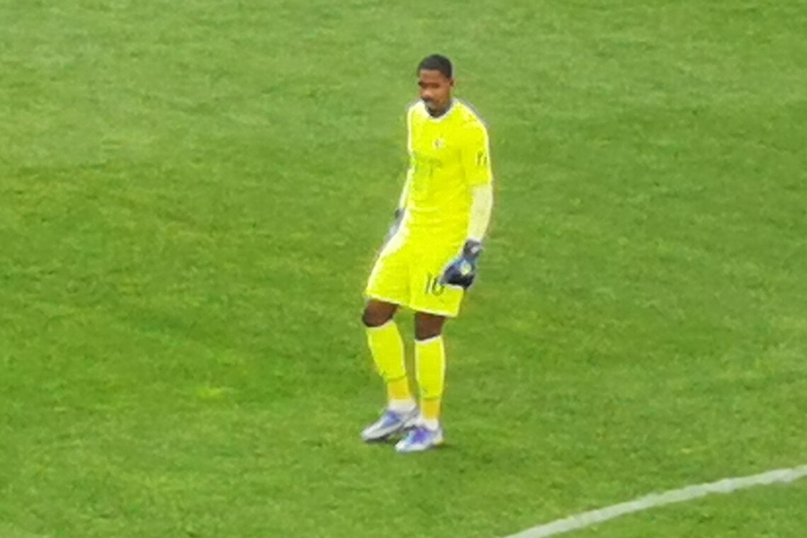 1140px-Maignan_1_Milan_2022.jpg