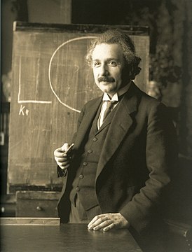 274px-Einstein_1921_by_F_Schmutzer_-_restoration.jpg