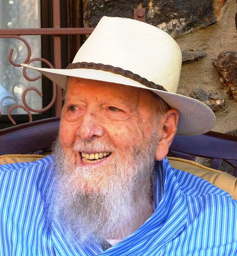 800px-Herman_Wouk_in_Plmv_Springs_2014_Photo_BSWLA.jpg