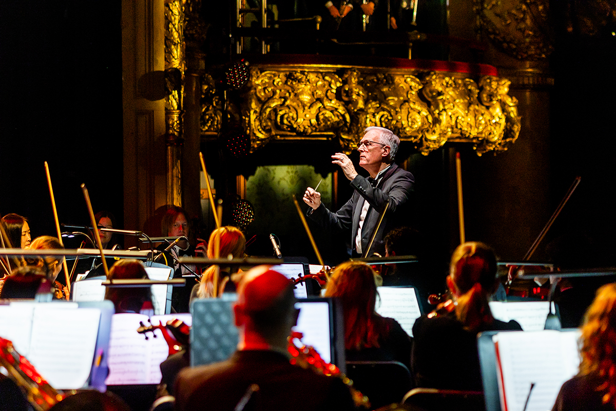 BLO_Music_Director_David_Angus_leads_the_BLO_Orchestra_in_Boston_Lyric_Operas_AIDA_-_Photo_by_Nile_Scott_Studios.jpg