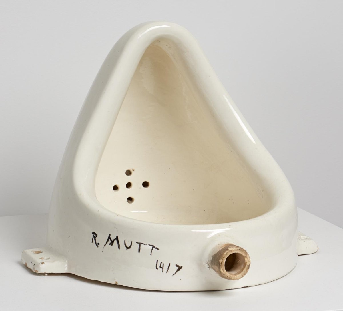 Duchamp_Fountain.jpg