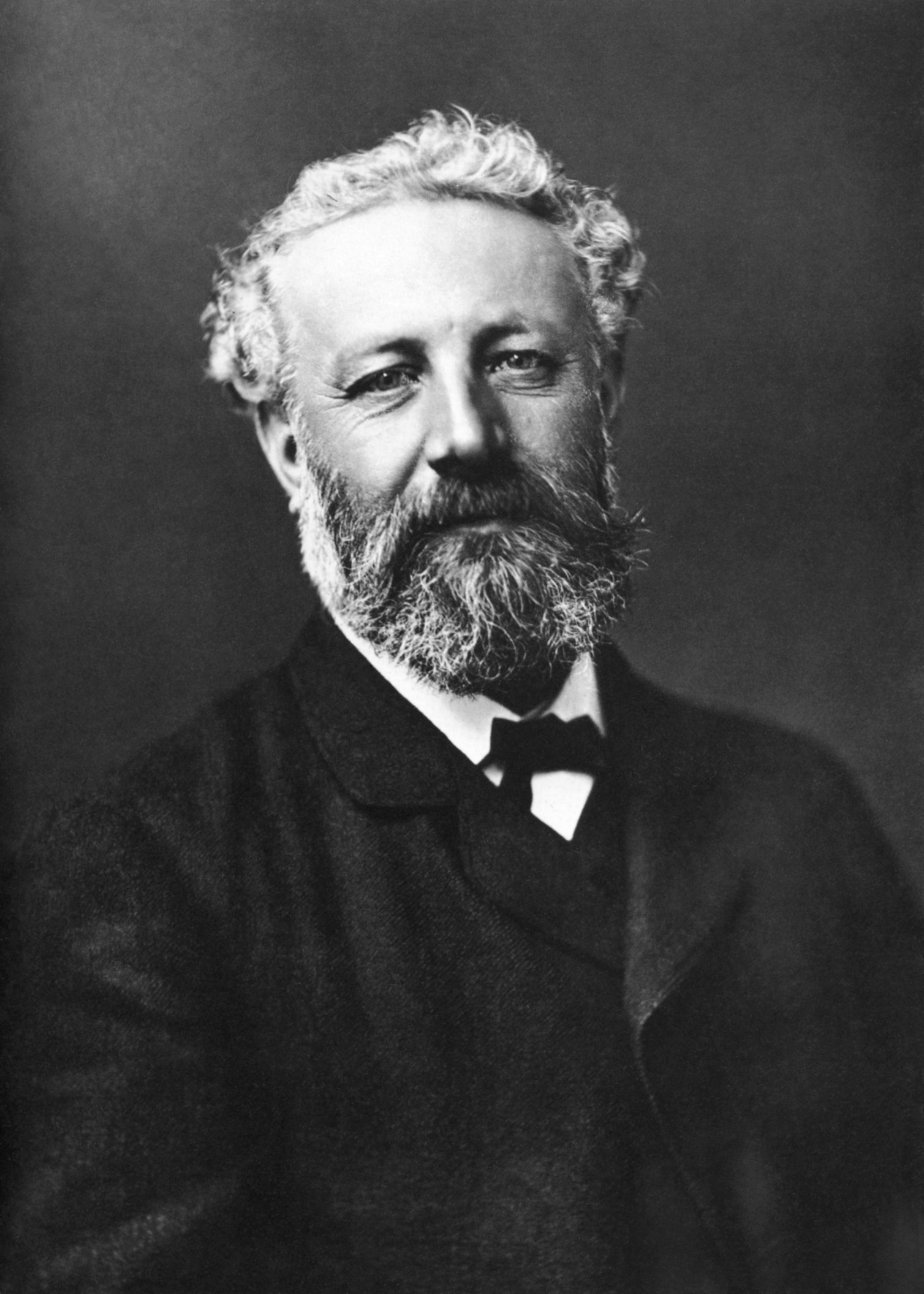 Felix_Nadar_1820-1910_portraits_Jules_Verne_restoration.jpg