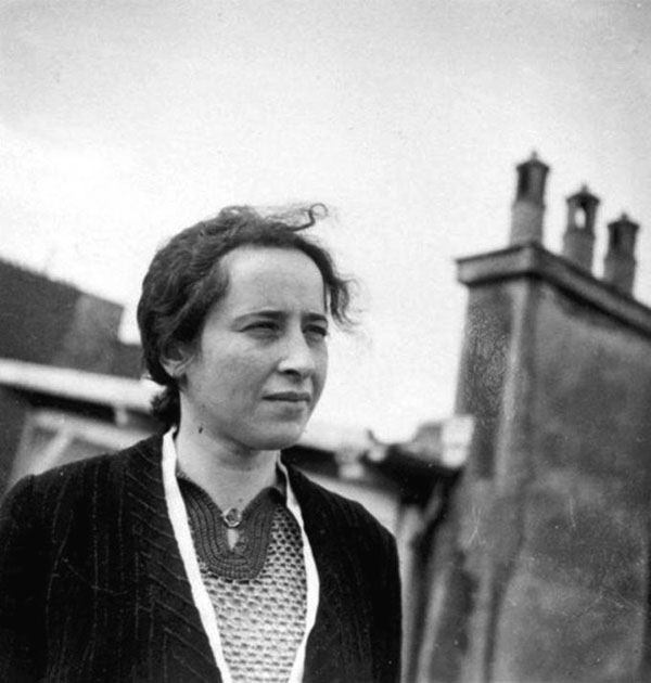 Hannah_Arendt w.jpg