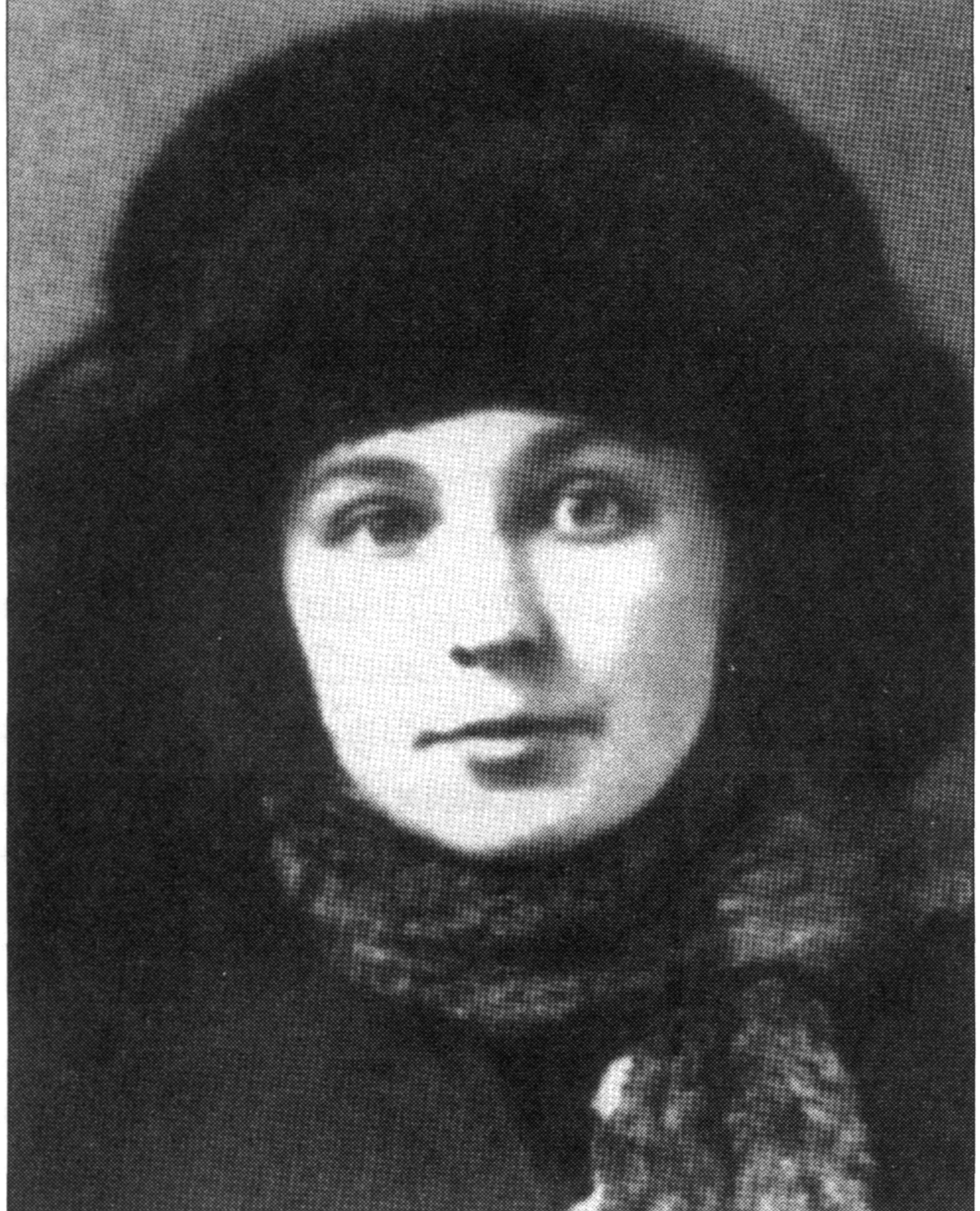 Marina_Cvetaeva_1917.jpg