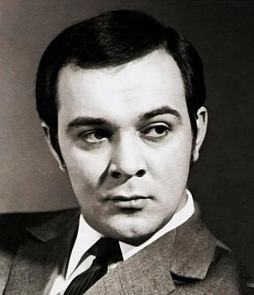 Muslim_Magomayev_Azerbaijani_singer.jpg