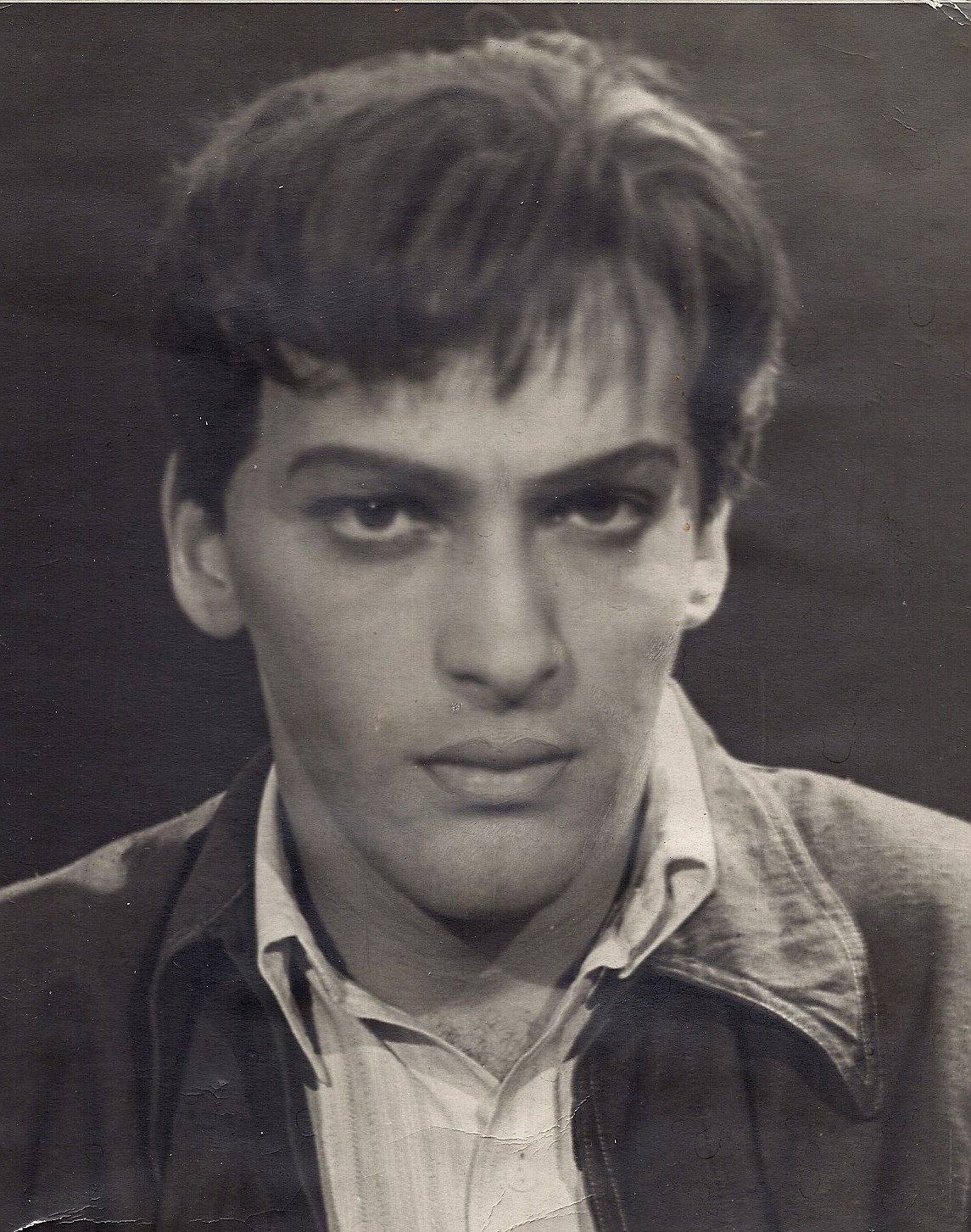 Scan_Pic0037.jpg