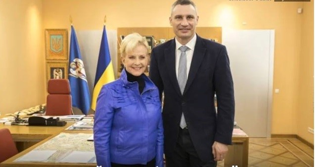 Vdova_Dzhona_MakKeyna.jpg