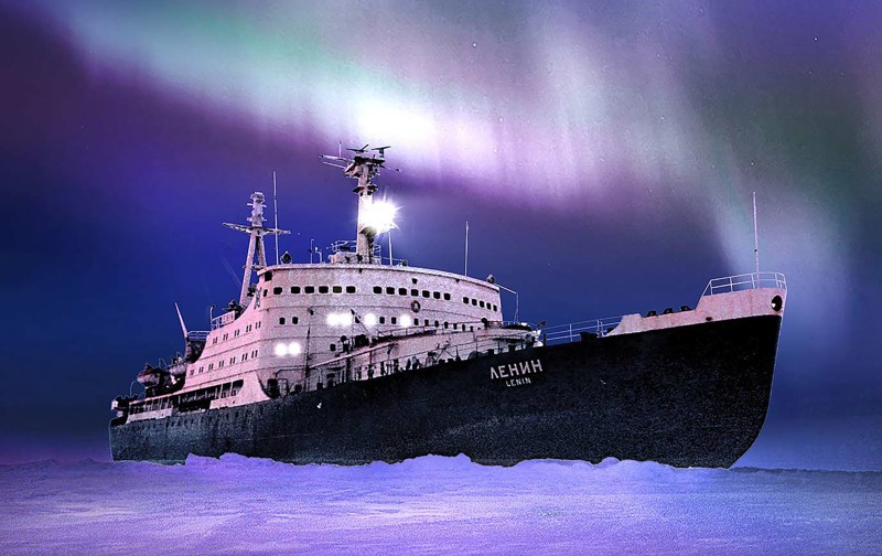 Vpervye_v_istorii_ledokol_rabotaet_v_usloviyah_polyarnoy_nochi.jpg
