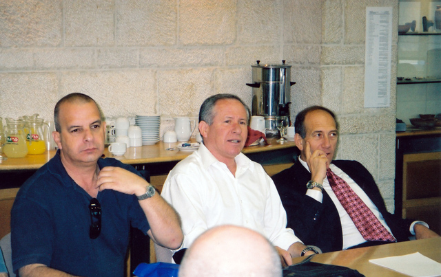 Yuval Diskin, Avi Dicther and Ehud Olmert w.jpg