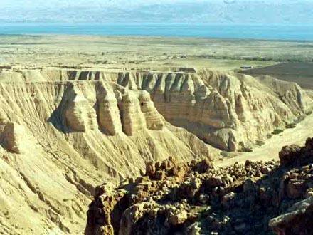 manin-qumran.jpg