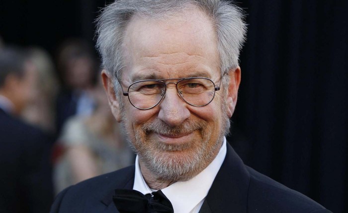 steven-spielberg-.jpg
