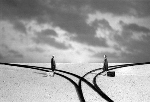 //Gilbert Garcin
