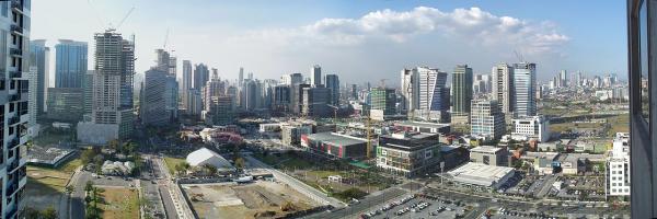 Продажа земли для военных баз позволила превратить Бонифацио Глобал Сити (пригород Манилы) в один из самых современных городов Филиппин