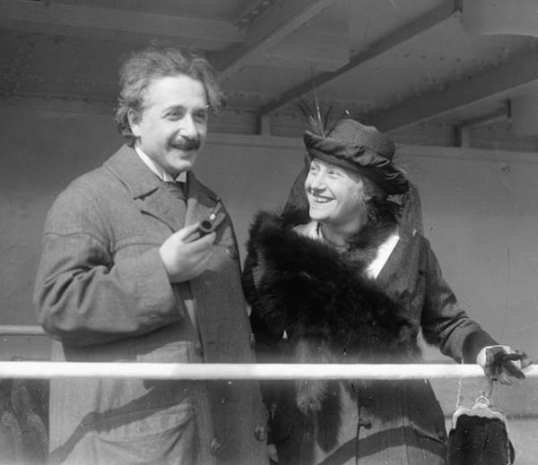 Альберт и Эльза Энштейны. Фото Библиотеки Конгресса США