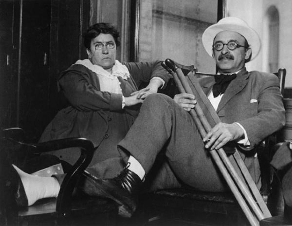 Эмма Голдман и Александр Беркман в 1917-м, после завершения суда