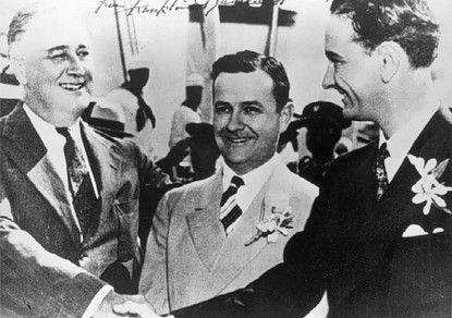Франклин Делано Рузвельт, губернатор Техаса Джеймс Оллерд и Линдон Джонсон, 1937 год