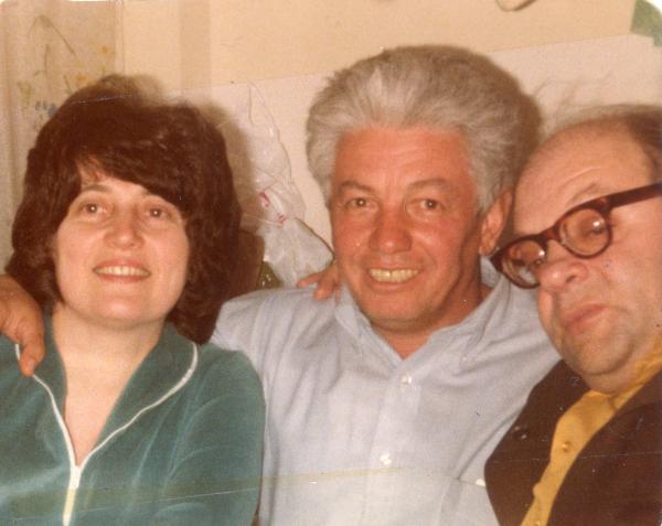 Наум и Любовь Коржавины с Владимиром Войновичем. Бостон, 1982