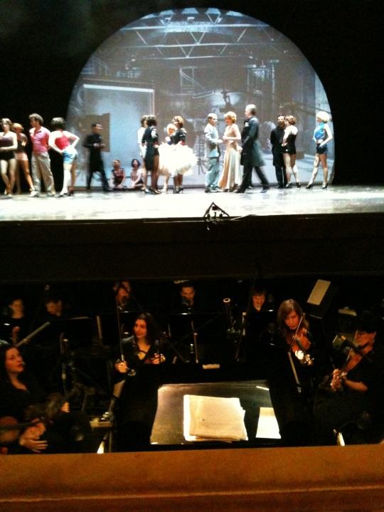 Сцена перед началом концерта