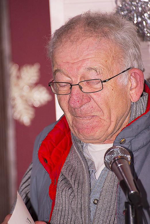 Александр Очеретянский на "Поэтическом марафоне".  Фото: David Benyukhis