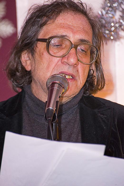 Ян Пробштейн на "Поэтическом марафоне".  Фото: David Benyukhis