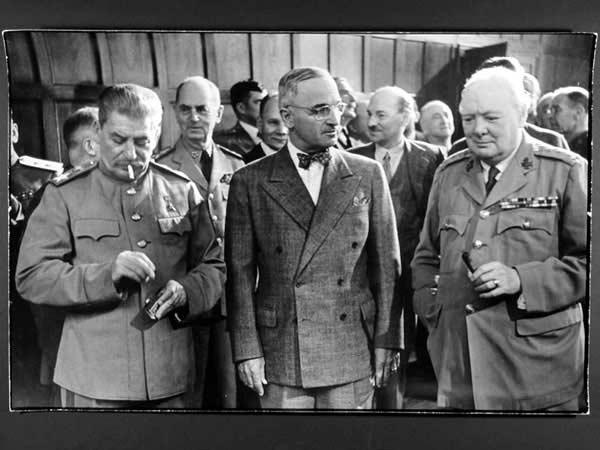 Сталин, Рузвельт, Черчиль. Фото Евгения Халдея.