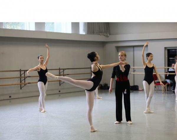 В вашингтонской балетной школе Kirov Academy of Ballet ядро преподавателей составляют выходцы из бывшего СССР