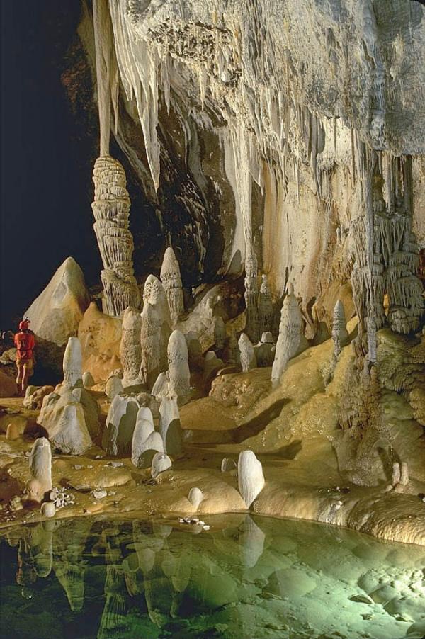 Пещера Лечугия (Lechuguilla), штат Нью-Мексико