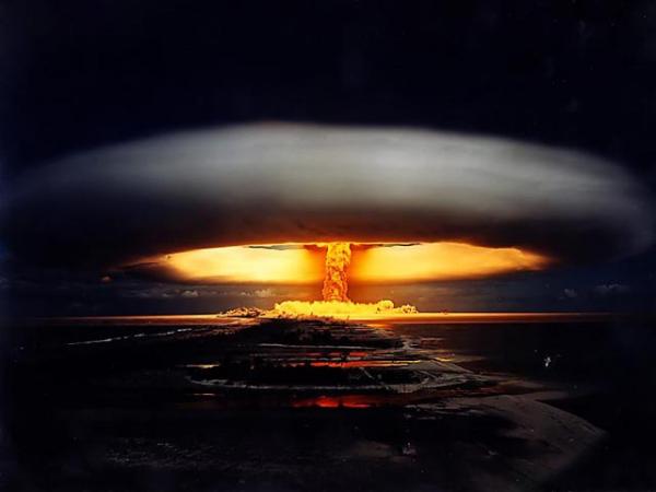 Взрыв термоядерной бомбы на Новой Земле 30 октября 1961 г.