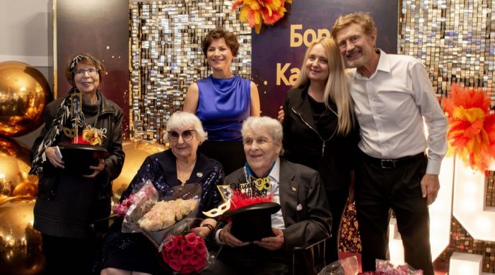 Интервью Ирины Чайковской журналу ТЕАТРАЛ: «Мы хотим нести людям надежду»